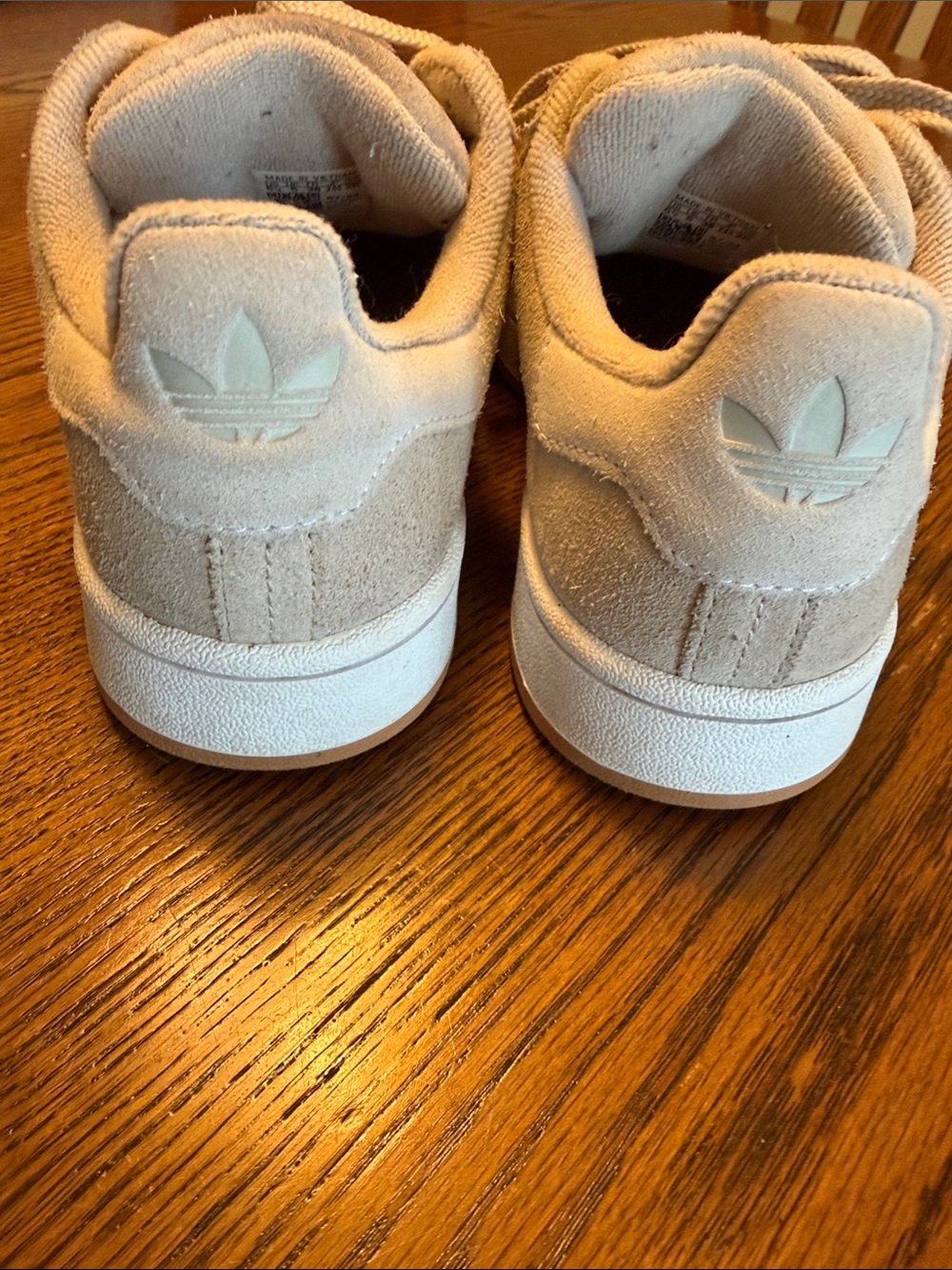 adidas Kids, Youth Campus Suede Sneakers in Wonder Beige and Cloud White - Picture 10 of 12